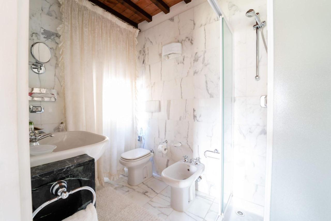 Tenuta Le Viste Bed & Breakfast สกันดิชชี ภายนอก รูปภาพ